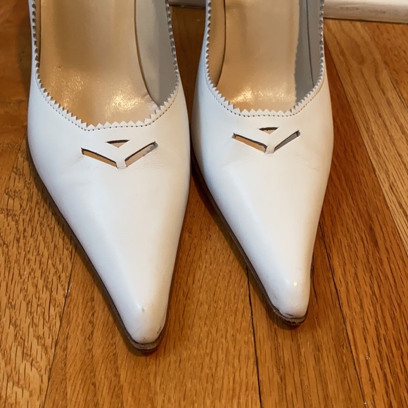 Giorgio Fabiani White Leather Pointed Pumps Size 7 - Picture 4 of 13